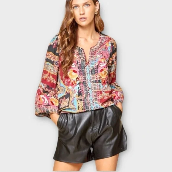 Savanna Jane Boho Floral Embroidered Paisley Bell Sleeve Black Top Size Small - Picture 1 of 13